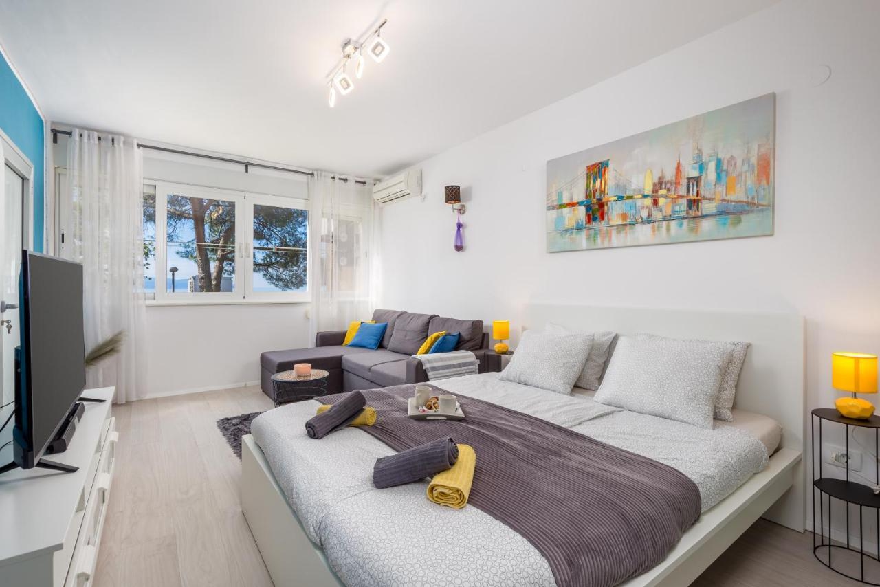 Sunny Studio Apartment With Balcony Rijeka Buitenkant foto